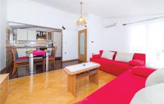 Two-Bedroom Apartment In Kastel Kambelovac - Kaštela - 3
