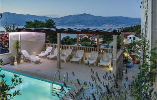 Gorgeous Home In Postira - Postira - 3