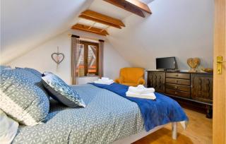 Awesome Home In Jalzabet With Kitchen - 8