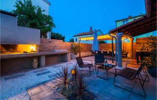 Holiday Home With Pool In Medulin - Medulin - 5