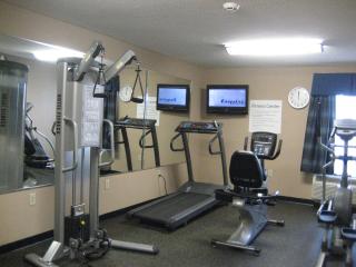 SureStay Plus Hotel by Best Western Roanoke Rapids I-95 - 4