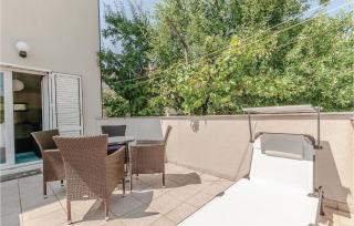 Two-Bedroom Apartment In Pirovac - Pirovac - 7