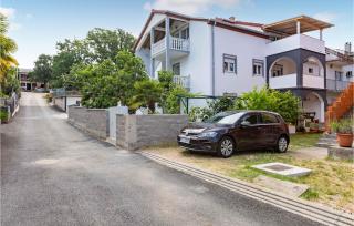 Awesome Apartment In Marsici With Wifi - Sveti Vid-Miholjice - 4