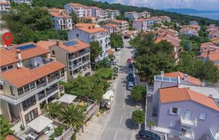 1 Bedroom Cozy Apartment In Rabac - Rabac - 3