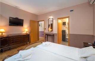 Pet Friendly Home In Krk - Krk - 4