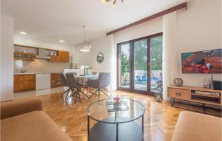 Awesome Home In Betina - 7