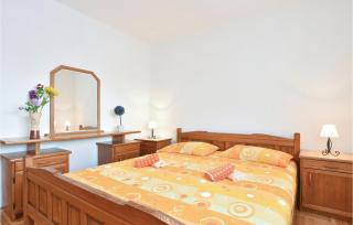 Five-Bedroom Holiday Home In Grab - Grab - 6