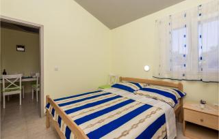 Stunning Apartment In Kosljun With Wifi - Košljun - 1