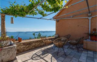 Two-Bedroom Holiday Home In Mokalo - 3