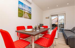 Cozy Apartment In Brodarica With Wifi - 6