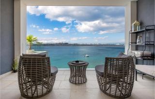 2 Bedroom Lovely Apartment In Omisalj - 5