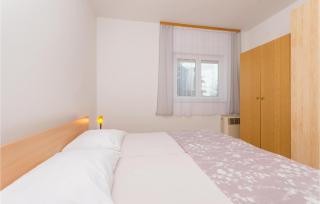 Cozy Apartment In Sveti Filip I Jakov - Sveti Filip i Jakov - 1