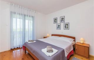 3 Bedroom Amazing Home In Malinska - Županje - 8