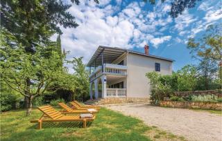 3 Bedroom Amazing Home In Malinska - Županje - 6