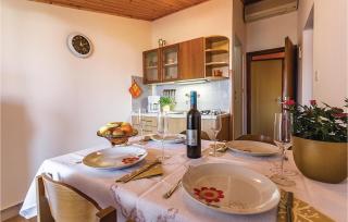Apartment Pomer Cr - Pula - 2