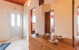 Two-Bedroom Apartment In Rebici-Barban - Rebići - 1