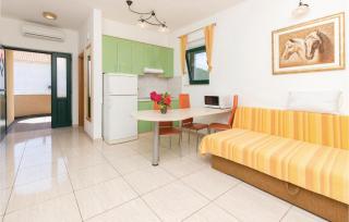 Eight-Bedroom Holiday Home In Pasman - Pašman - 8