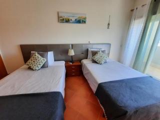 Summer Dream - Meia Praia Beach - 7