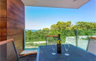 Lovely Apartment In Malinska With Wifi - Malinska - 9