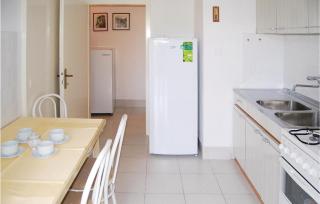 Two-Bedroom Apartment In Supetar - Supetar - 5