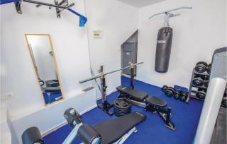 Awesome Apartment In Kostrena - Kostrena - 9