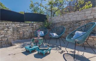 Awesome Home In Hrboki With Jacuzzi - Hrboki - 1