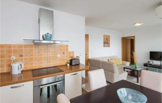 Stunning Home In Kuciste With Sauna - 8