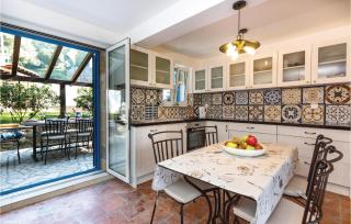 4 Bedroom Beautiful Home In Omisalj - Omišalj - 8