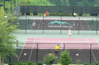 Condo with Stunning Mountain and 6th Green views near Harrahs Cherokee Bryson City - Whittier - 4