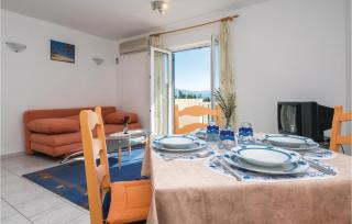 Two-Bedroom Apartment In Supetar - Supetar - 4