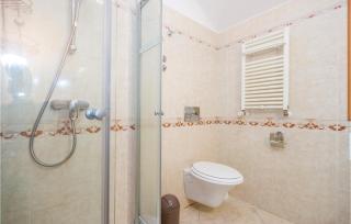 Gorgeous Home In Rijeka With Kitchen - Rijeka - 8
