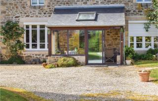 4 Bedroom Awesome Home In Plancoet - 7