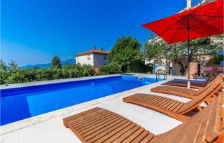 6 Bedroom Stunning Home In Spincici - 7