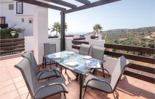 Beautiful Apartment In La Duquesa - Castillo de Sabinillas - 9