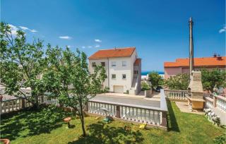 Awesome Apartment In Senj With Kitchen - 3