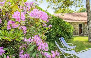 Gorgeous Home In Quettehou With Wifi - 2