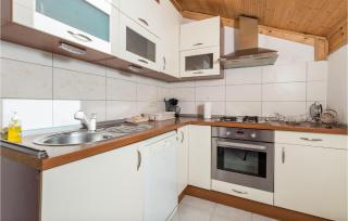 Stunning Home In Moscenicka Draga - 9