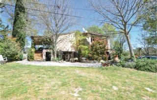 1 Bedroom Amazing Apartment In Lorgues - Lorgues - 6