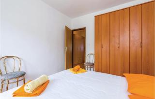 Amazing Home In Icici - Ičići - 8