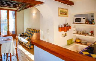 Cozy Apartment In Villes Sur Auzon - 4