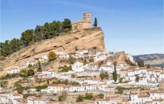 Awesome Apartment In Monterio With Wifi - Montefrío - 2