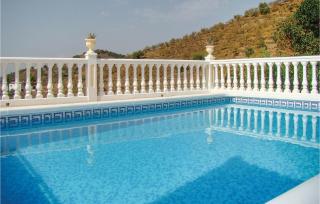 3 Bedroom Awesome Home In Corumbela - Corumbela - 4