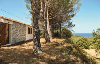 Three-Bedroom Holiday Home In Calcatoggio - Calcatoggio - 2