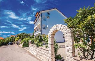 Cozy Studio In Crikvenica - Crikvenica - 3
