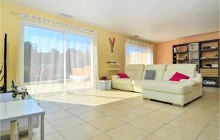 Gorgeous Home In Mornas - Mornas - 9