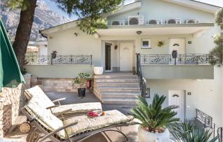 One-Bedroom Apartment Makarska With Sea View 04 - Makarska - 4