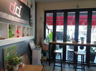 Double D Rooms & Cafe - Banguecoque - 1