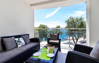 Gorgeous Apartment In Povile With Wifi - Povile - 0