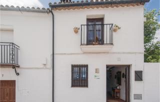 Gorgeous Home In Zahara De La Sierra - 9