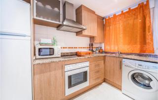2 Bedroom Awesome Apartment In Cabanes - Cabanes - 7